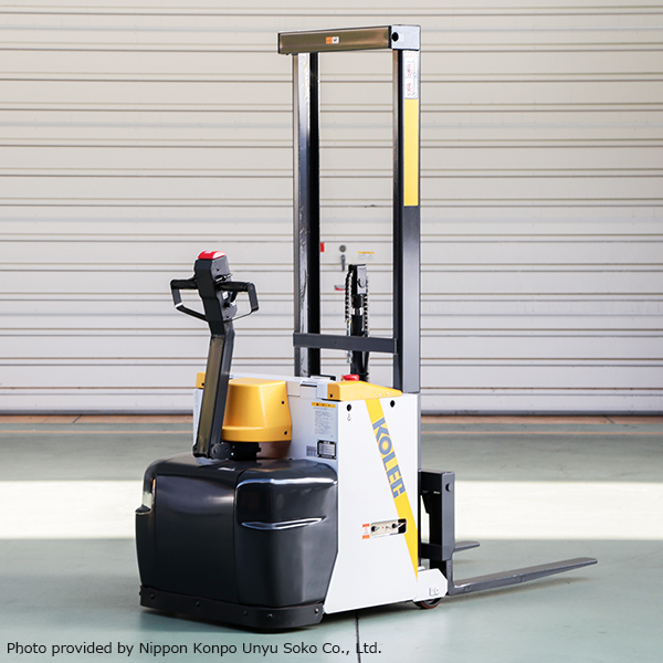 Walkie Counterbalanced Stackers