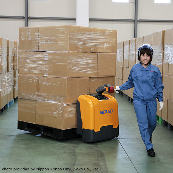 Low Lift Trucks JHASeries
