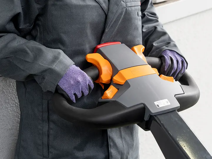 挟まれ防止スイッチ