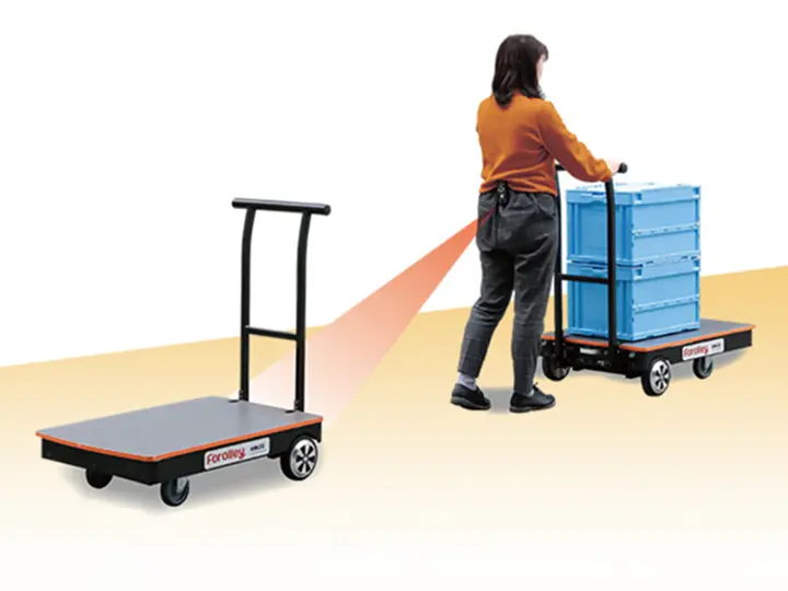 約1mの間隔を保ち追従