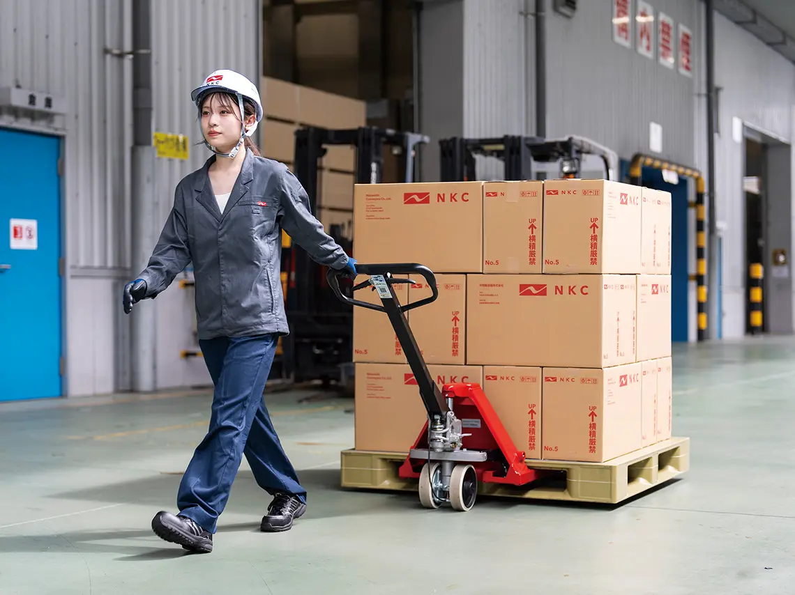 全車にハンドルレバー操作式のドラムブレーキを標準装備！（国内初）