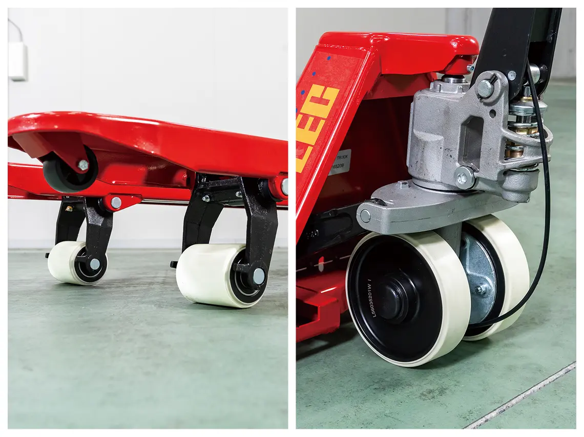 ホワイトタイヤを標準装備