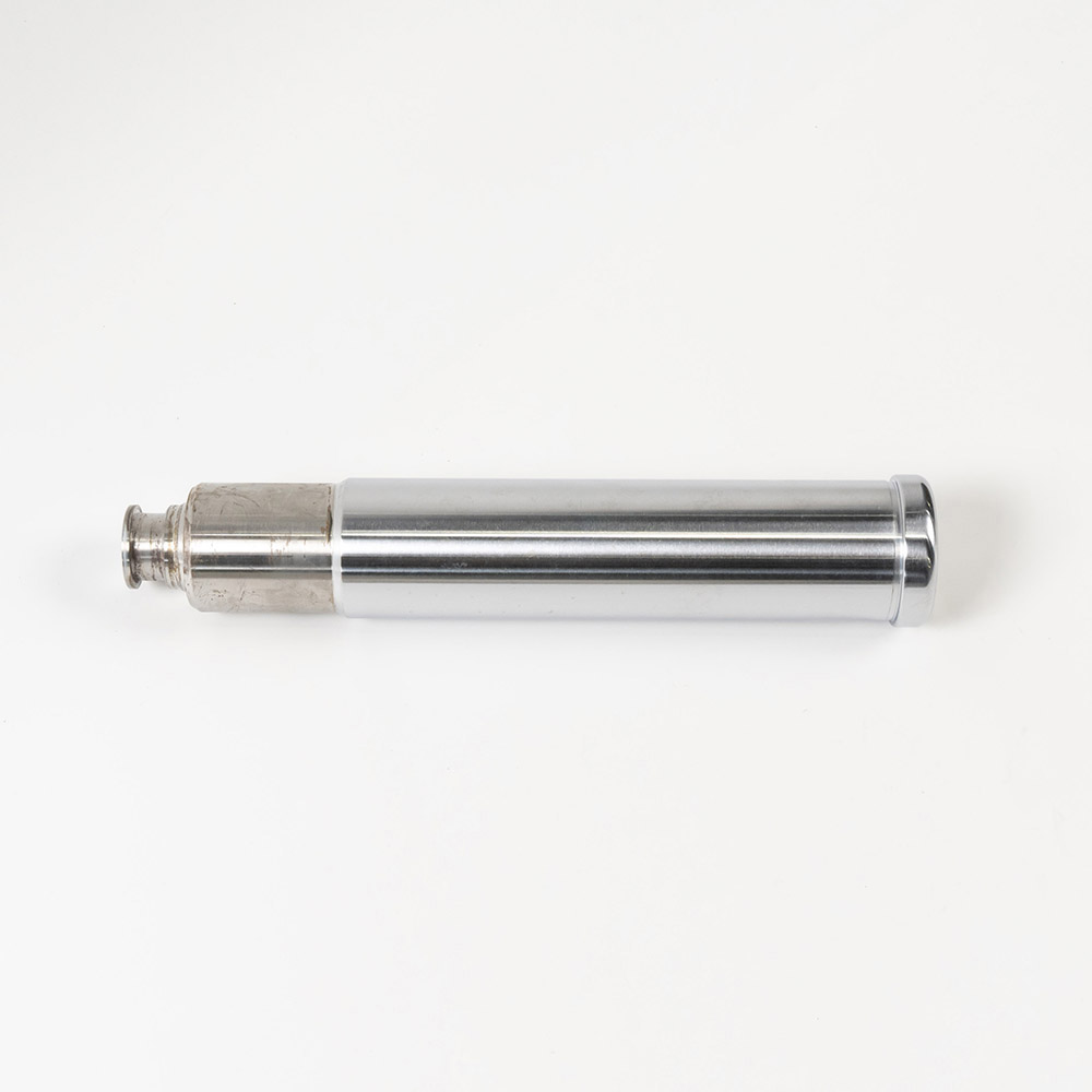 ピストンロッド