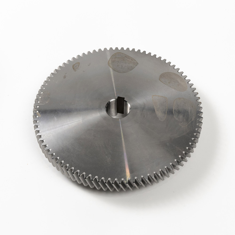 ヘリカルギヤー