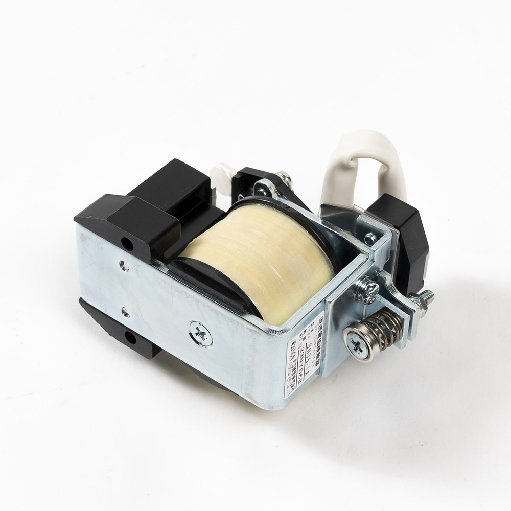 マグネットスイッチ