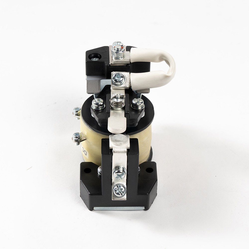 マグネットスイッチ