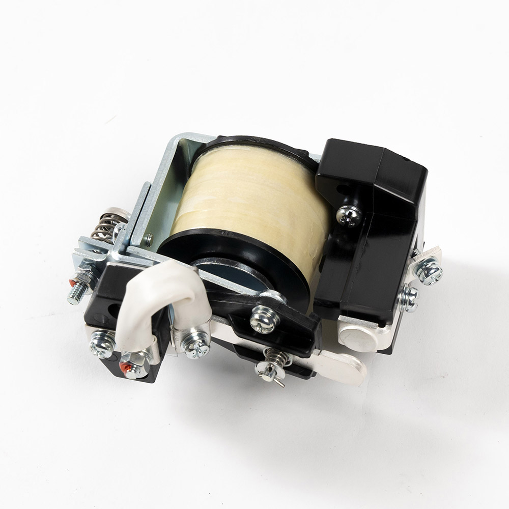 マグネットスイッチ