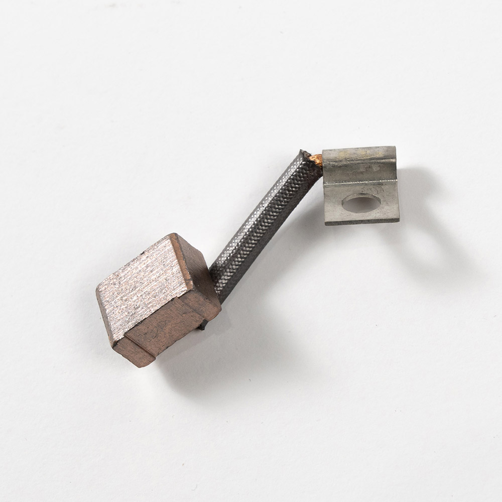 カーボンブラシ KHユアツ