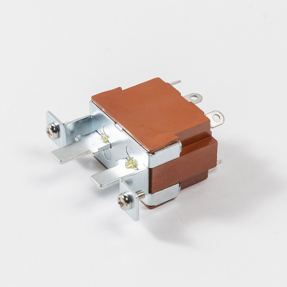 プッシュボタン