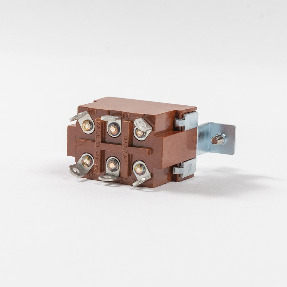 プッシュボタン