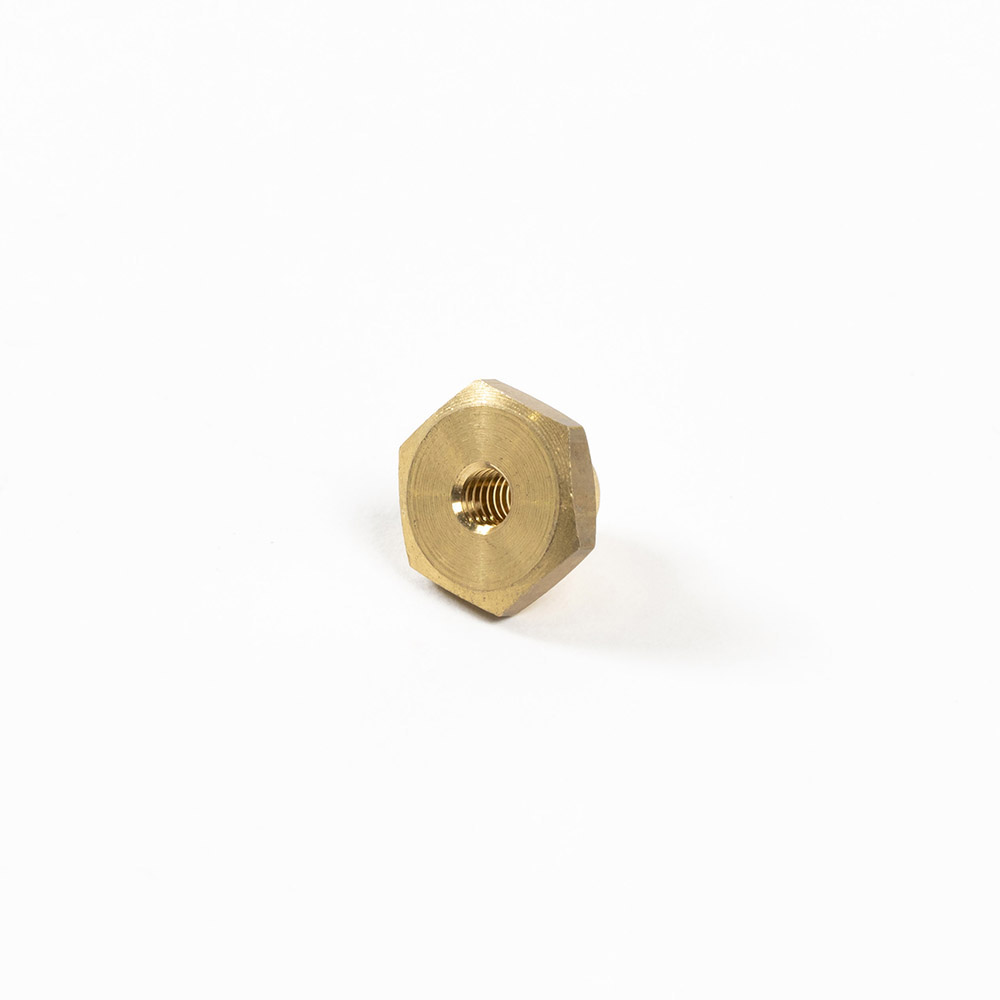 BRACKED BRASS