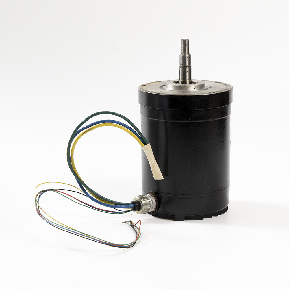 DC MOTOR